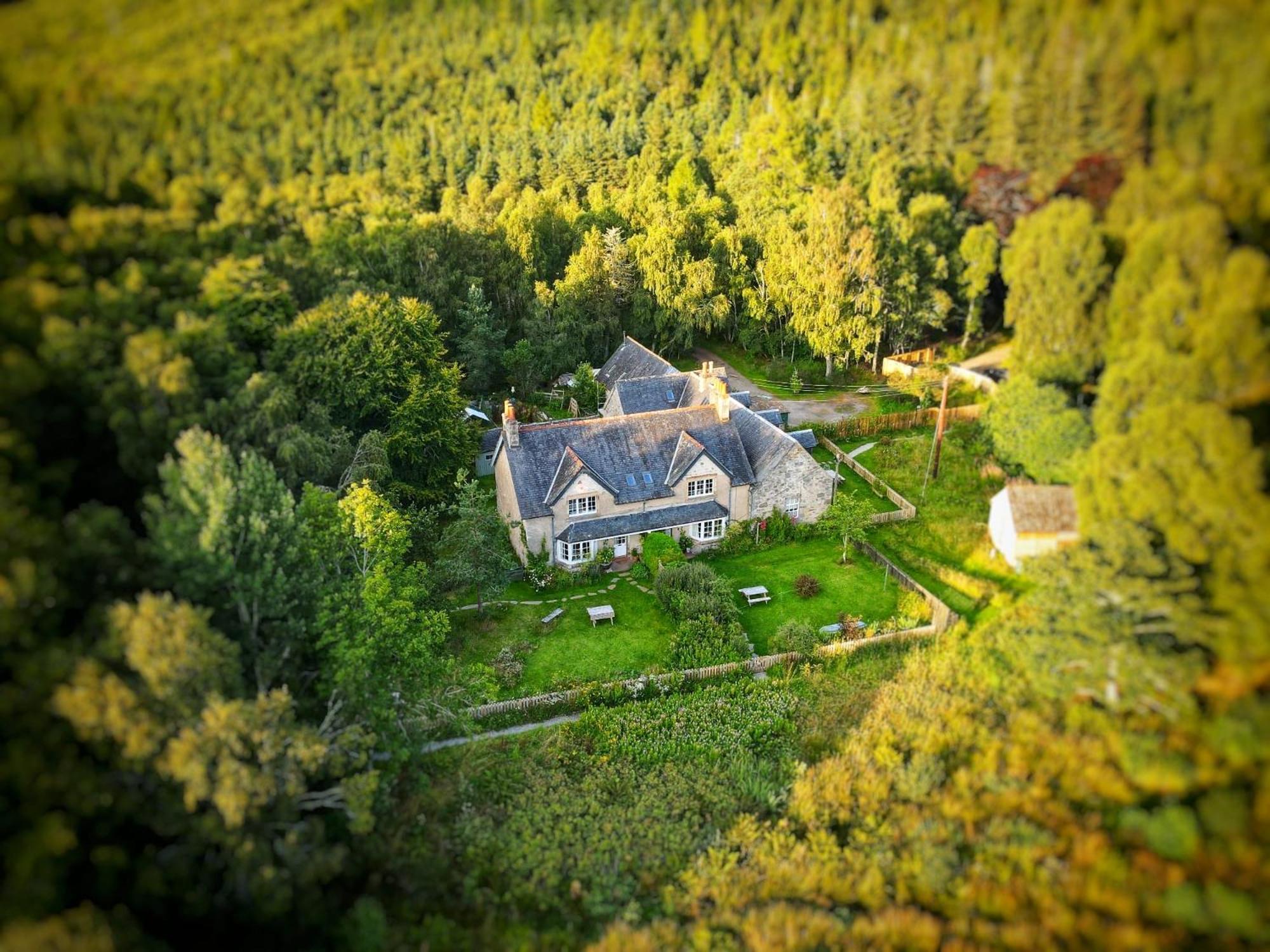 Stable Cottage, CrannachCottages Garve Esterno foto